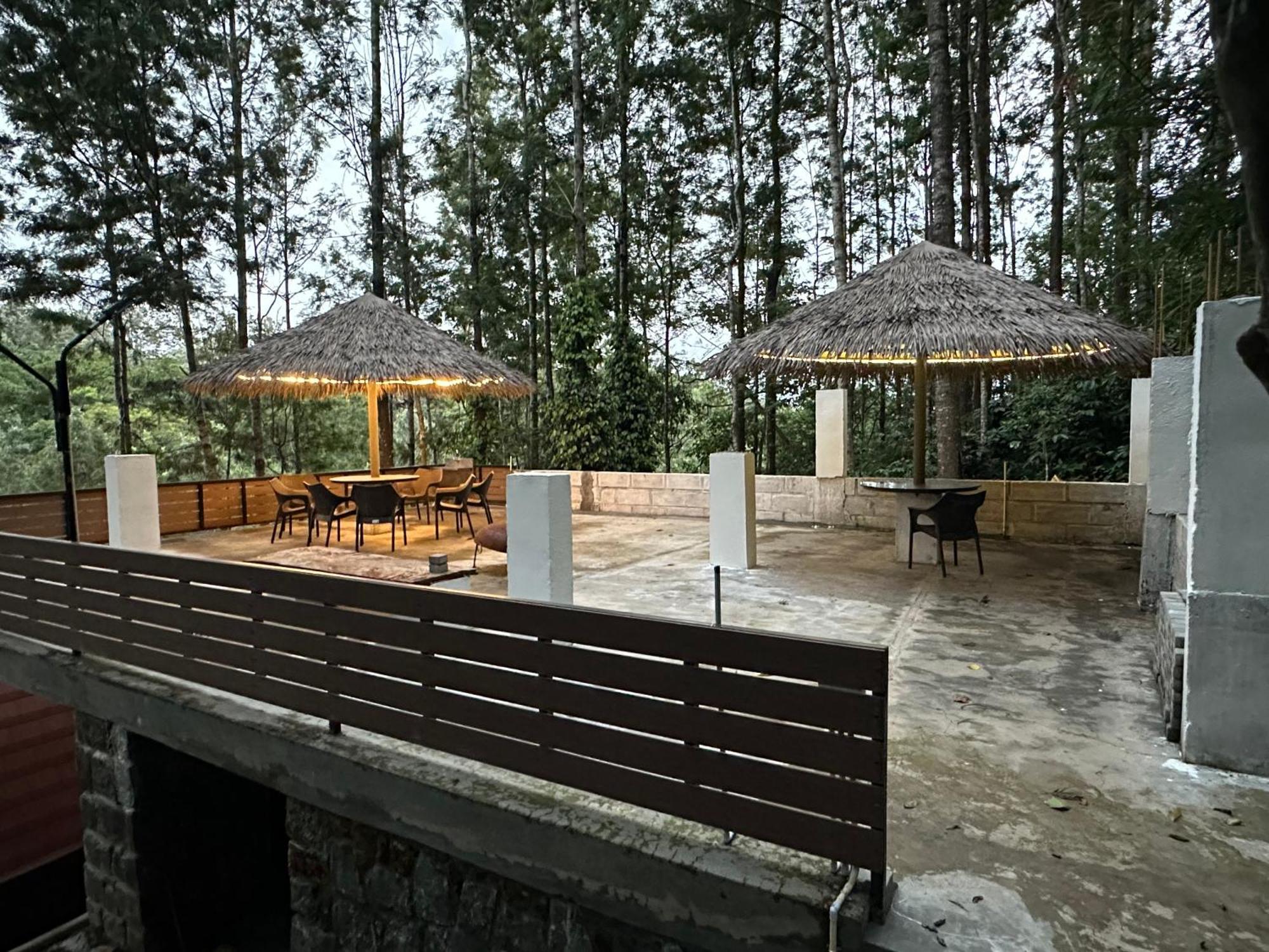 100 Oaks Estate Hotell Yercaud Eksteriør bilde