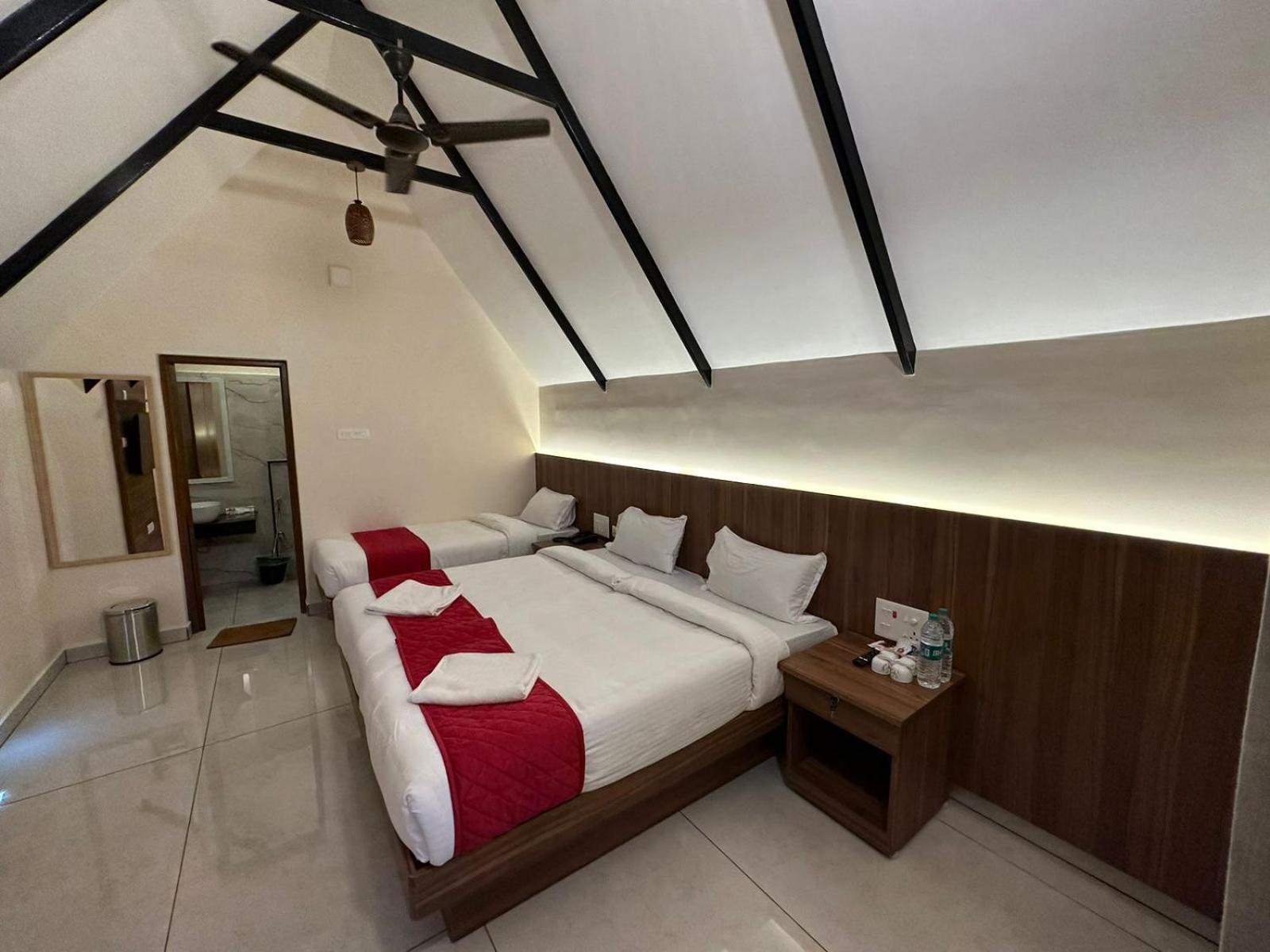 100 Oaks Estate Hotell Yercaud Eksteriør bilde